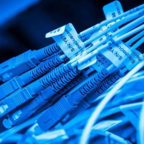 十堰服务器的数据传输速度如何？